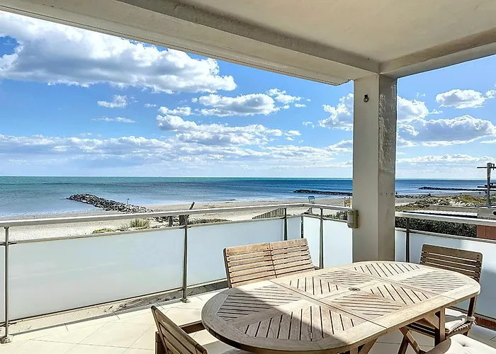 Climatisé Avec Terrasse Et Parking, Face à La - Fr-1-715-76 Apartamento Mauguio